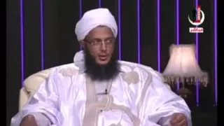 هل صوت المرأة عورة     الشيخ الددو دندنها
