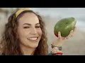 MANGO Y AGUACATE / INMIGRANTE - Judy Buendía (Video Oficial)
