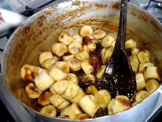COCADA DE BANANA / A ARTE DE FAZER COCADAS DE MARIA OZANA DA SILVA