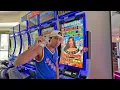Download Lagu Las Vegas Player Keeps Scoring HUGE On Lightning Link Slots!