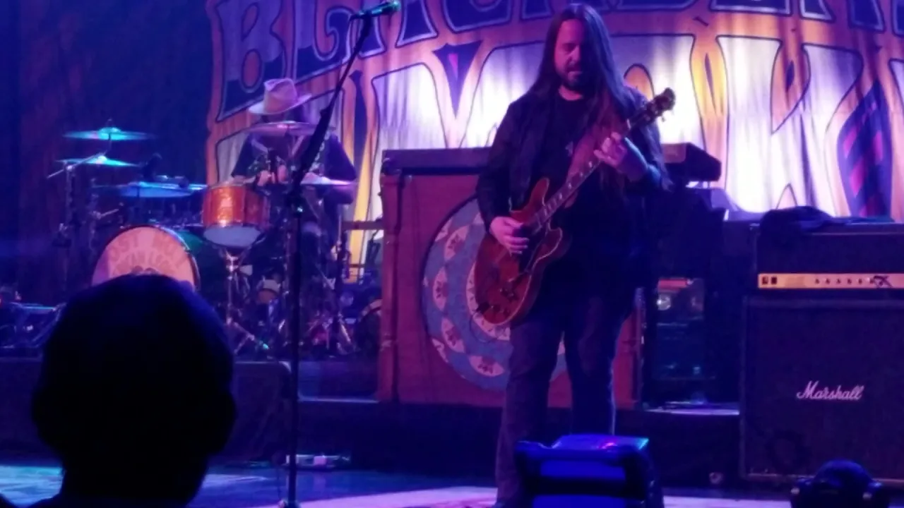 Blackberry Smoke - Medicate My Mind Blackberry Smoke - Medicate My Mind