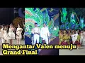 Lagu Barisan Akademia mengantar Valen dan coach Fildan menuju panggung Grand Final