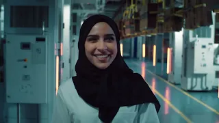 من خير ترابها وبأيادي أهلها  من البذرة الى الإبتسامة  نكبر معكم ونزرع الفرح في كل لحظة   دندنها