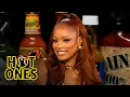 Download Lagu Keke Palmer Heats Things Up While Eating Spicy Wings | Hot Ones