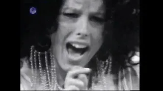 יום יבוא רותי נבון עוזי פוקס והלהקה קליפ 1972 