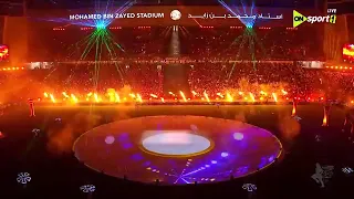 محمود الليثي وعمر كمال يشع لون مدرجات استاد هزاع بن زايد 