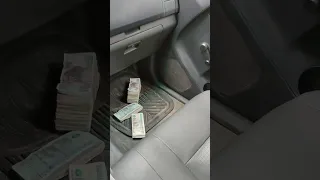 الفلوس وسيله بس مش اصيله 