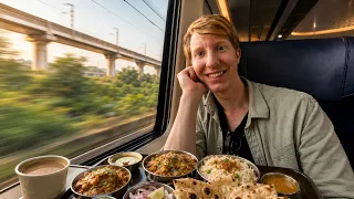 Eating Everything on India's Luxury High Speed Train 🇮🇳