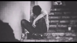 اغنيت حالف علا الدمع دندنها