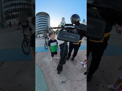 AS REAÇÕES AO BATMAN DE PATINETE