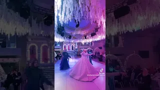 سمعني شو بدي قول قدام العالم كلا رقصة خاصة العروس ورفقاتها 