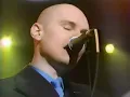The Smashing Pumpkins - 1979 (Live 1997 Grammy Awards) (HQ)