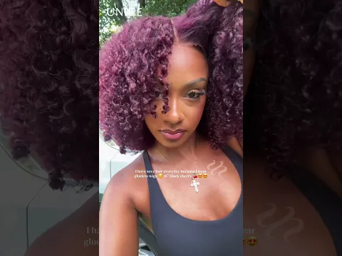 This Black Cherry shade was made to shine✨Deep tones, natural-looking kinky curls, incredible bounce