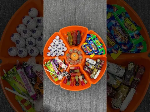 Spook-tacular Candy Platter! #halloween #candy #viral  #candy #platter  #spookyseason #fypシ #foryou