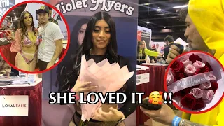 Download How I Rizzed Up Violet Myers at Exxxotica in Chicago  (GONE SEXUAL) MP3