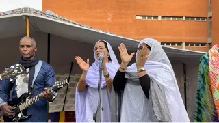 على الإيقاع الحماسي إستمع لإغنية يا الشعب ألي ضحيت جامعة لاريوخا 