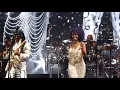 Download Lagu Nile Rodgers \u0026 Chic - Good Times (Lucca 2025)