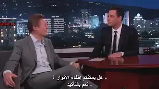 احد ضيوف جيمي كيميل يطلب من النجم ليام نيسون تهديده شوفوا شصار بيه بالاخير بعد التهديد 