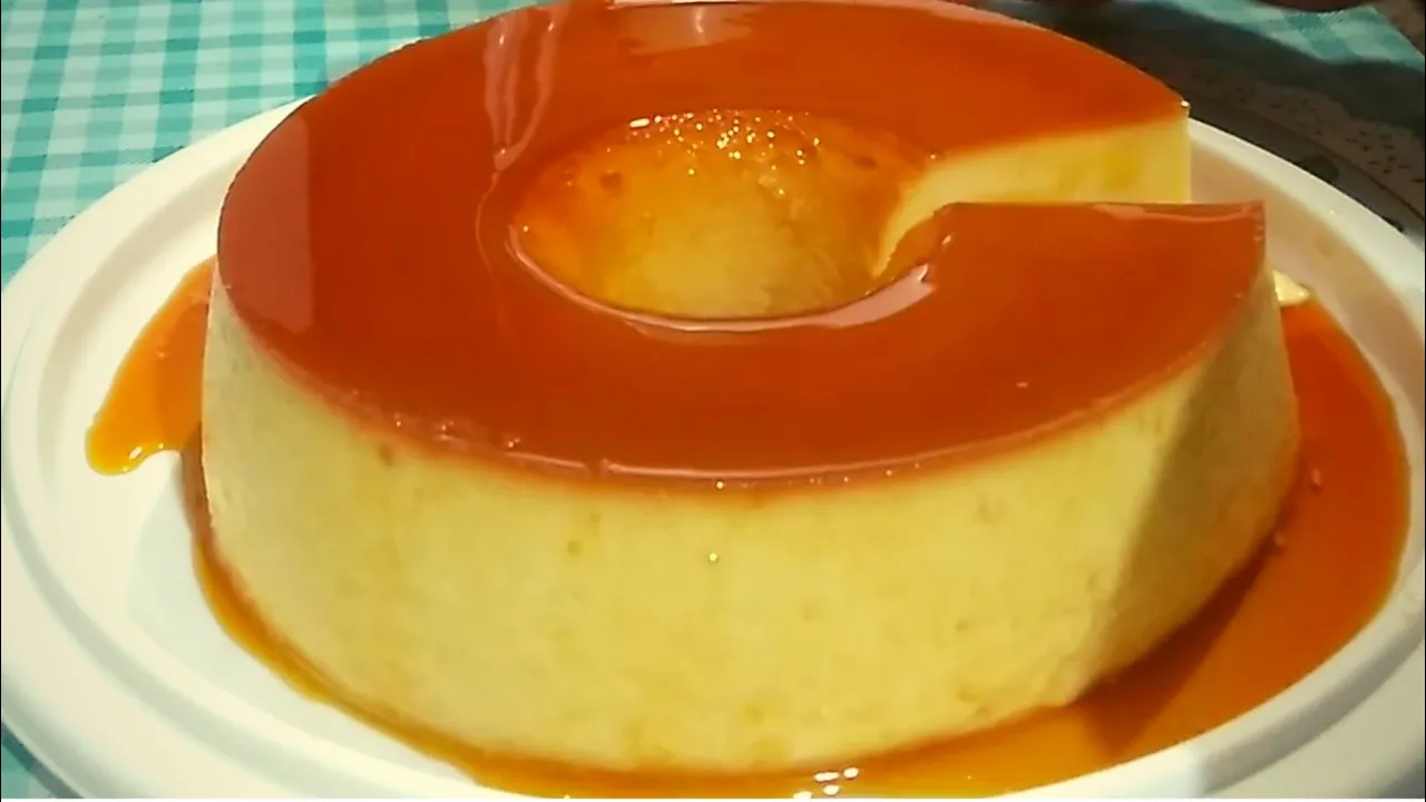 Olá amigos, nessa receita você vai aprender como fazer um pudim de leite ninho que não vai ao forno.. 