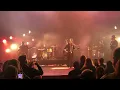 Ashley McBryde - Light On in the Kitchen