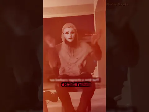 Esse homem mascarado assustou todos na festa de Halloween 🎃