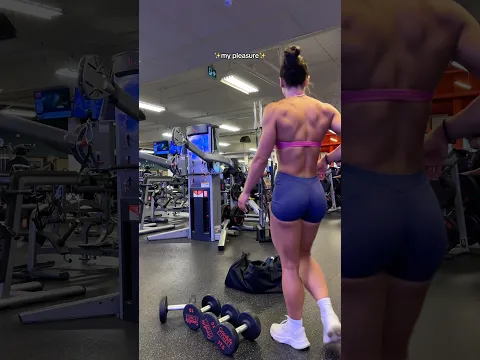 all natty too btw🙂↕️✨ #gyminspiration #legday #gymgirl #calves