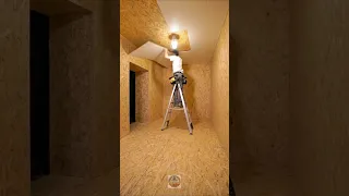 😱 Nadie imaginaba lo que este hombre construyó dentro del acantilado