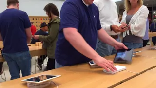 Apple store in Crossgate mall Albany NY USA