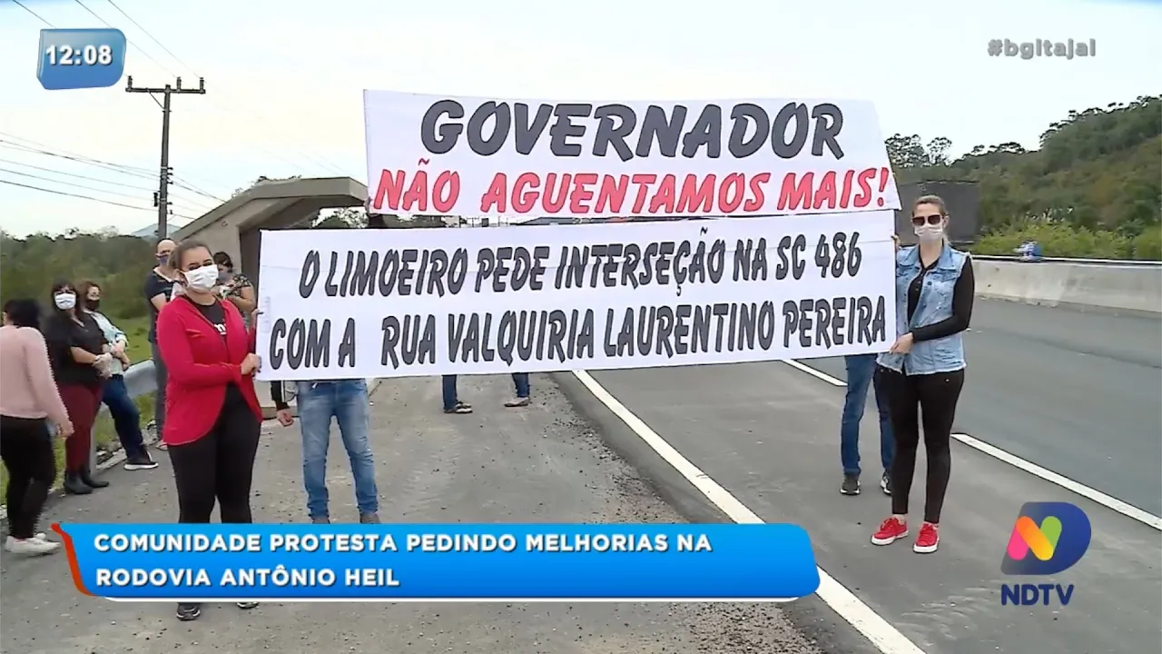 Comunidade protesta pedindo melhorias na rodovia Antônio Heil, que liga Itajaí a Brusque