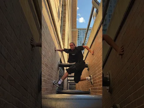 Touching the City #parkour #play