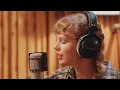 Download Lagu Taylor Swift - cardigan (folklore: long pond studio sessions) (Live/2020)