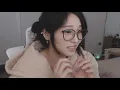 Hyoon being too shy to speak up