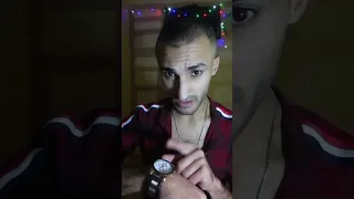 اعطيني تلفونك بسرعه بدون ما تسالي  اعطيني تلفونك بسرعه بدون ما تسالي