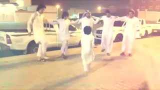 هدو هدو هدو   ارجع ورا ياللي تبي طلعة كرا     فهد بن فصلا دندنها