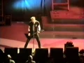 Download Lagu Metallica - 2x4 (and little drum solo) [2000.01.03] (Milwaukee, WI, USA)