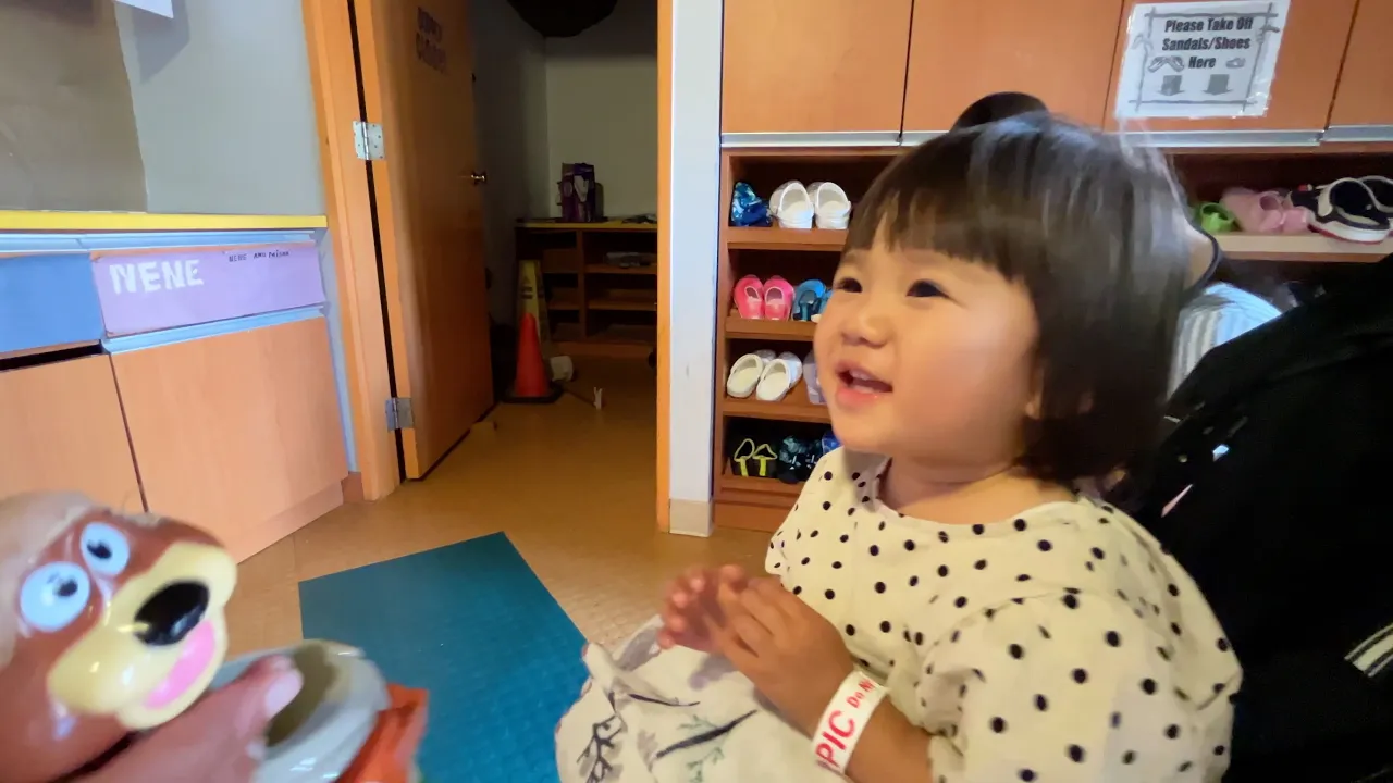 苦笑いするミヤ