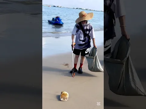 Keeping our beach clean  isn't difficult! #beachday #cleaningmotivation