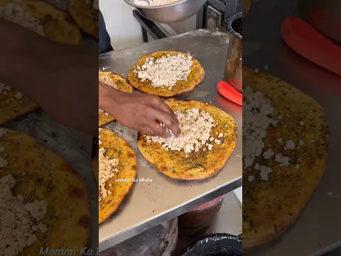 Crispy Buttery Baked Kulcha With Chole 😍 #ytshorts #ytshortsindia
