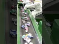 Download Lagu This robot sorts trash for recycling