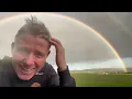 Download Lagu Weinen oder lachen. Unfassbar was möglich ist. Haben wir schon kapituliert?