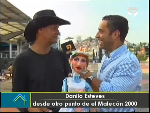 Danilo Esteves desde otro punto de el Malecón 2000