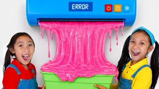 Maddie & Bella’s House Is Full of Slime!