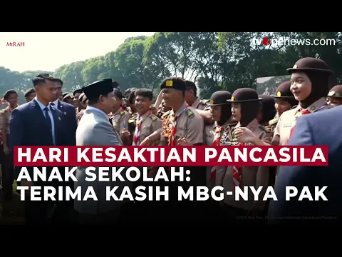 Momen Prabowo Dikerumuni Anak Sekolah di Lubang Buaya