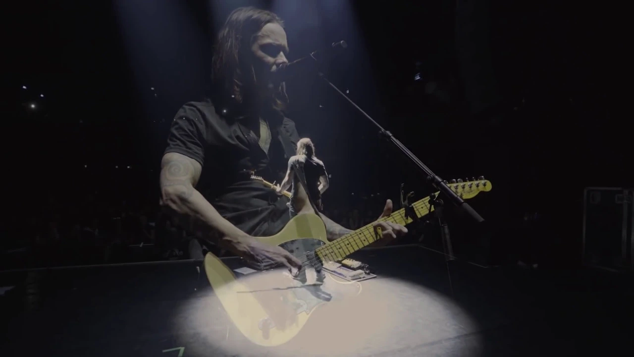 Myles Kennedy performs "Hallelujah" with Jeff Buckley's Fender Telecaster. Myles Kennedy performs "Hallelujah" with Jeff Buckley's Fender Telecaster.