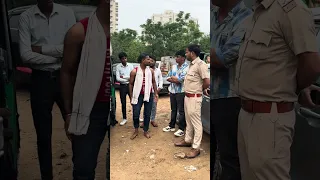 गरीब ऑटो वाले के लिए पुलिस वाला बना देवता 🤗