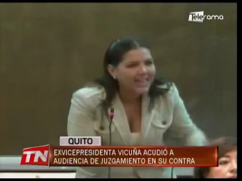 Ex Vicepresidenta Vicuña acudió a audiencia de juzgamiento en su contra