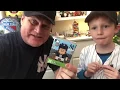 Unboxing and Building the Yankees BRXLZ Player from FOCO
