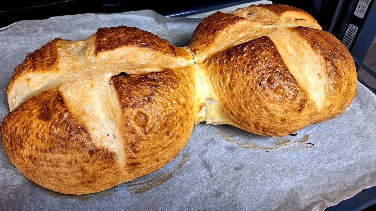 My grandmother's century-old bread recipe! You will no longer buy bread.