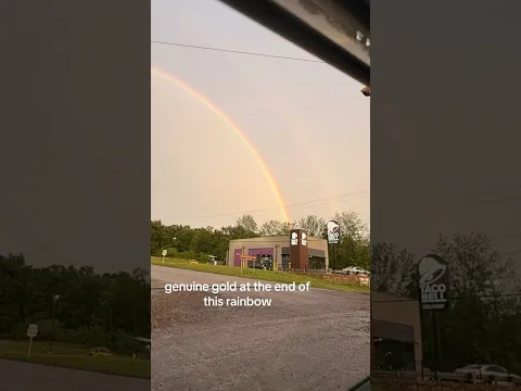 Somewhere Over the Rainbow - Spooky Edition π³π