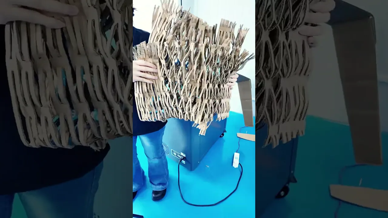 폐기물로 무엇을 하시나요? 판지 파쇄기를 사용해보세요. 포장 재료를 직접 생산하세요,